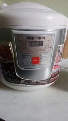 Мультиварка продам