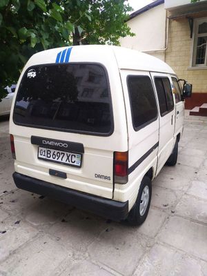 Дамас сотилади 2003 йил