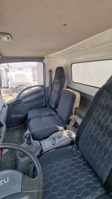Isuzu samasval sotiladi
