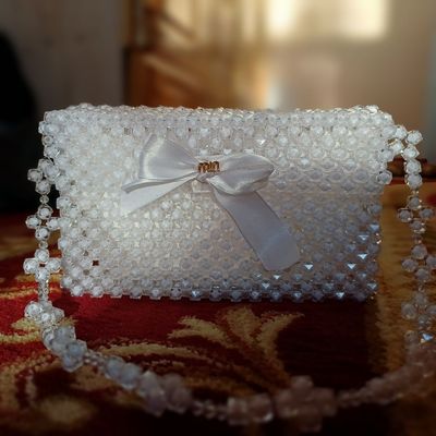 Qo'l mehnati bilan yasalgan chiroyli munchoqli sumka-yagona nusxa Q