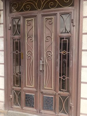 Темир ешик сотилади