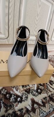 razmer 37 38 narx 150 000mingdan 2marta kiyilgan