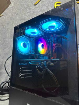 Игровой кейс / RX 580 8gb / DDR4 16gb / 12 ядер 24 потоков/512 m2