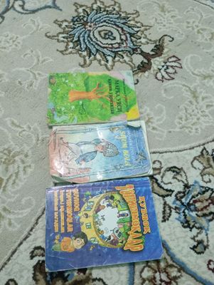 yosh bolalar uchun va kattalar uchun kitoblar