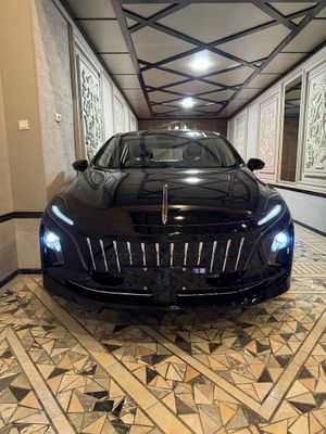 Honghi EQM-5. 500 km Накд еки Насия савдо