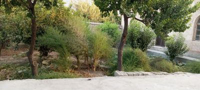 7 sotixli uy sotiladi