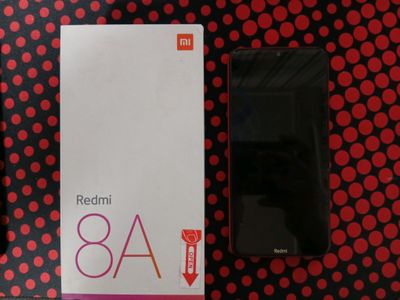 Redmi 8A 4/64 в идеальном состоянии