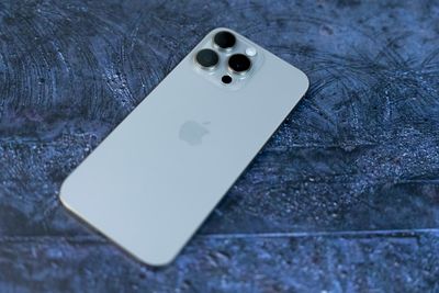 Iphone 16 pro max 256 Ll/a natural titanium