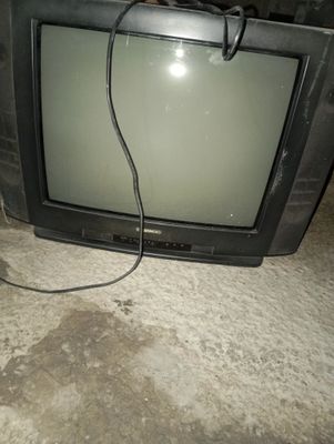 Телевизор старый