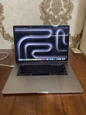 Macbook pro 2017