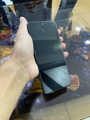 Tecno camon 19 holati ideal