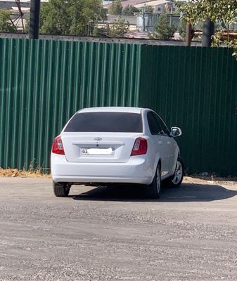 Lacetti 2009 yil oq