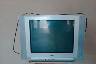 LG Flatron 29 dyuymli CRT televizori