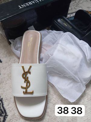 Saint Laurent shippak