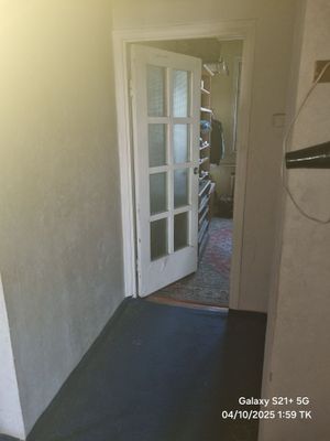 Bollarga Kvartira bor