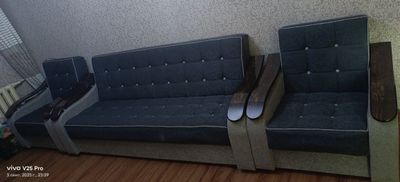 Продам диван и кресло