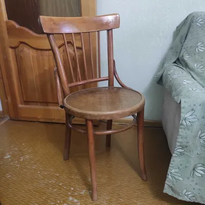 Продам свои венские стулья (дерево) 4 шт. в хорошем состоянии.