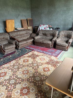 Мягкая мебель зарубежного производства