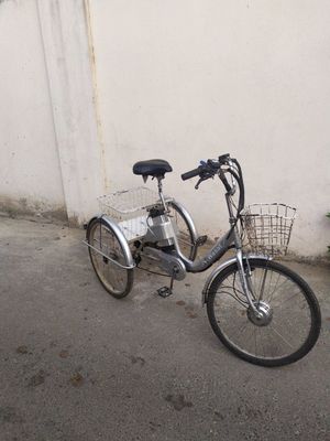 Грузовой электровелосипед.