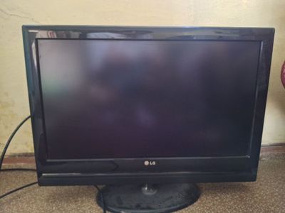 Телевизор LG 26T51