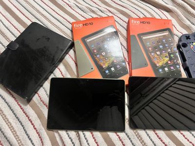 Продам планшеты Amazon для детей в отличном состоянии.