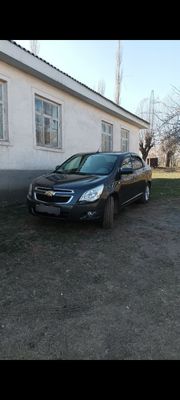 Moshina modeli: Cobalt Pazitsiyasi: 4-stayl Kraskasi: Tozza Rangi: M