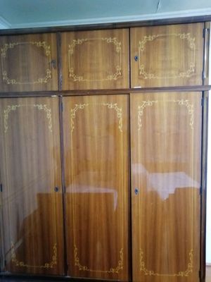 продаётся шифонер  для любителей антиквариат