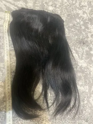 Продаються волосы на заколках