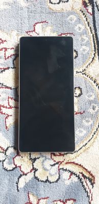 Samsung.  Es. 25.  Ultira