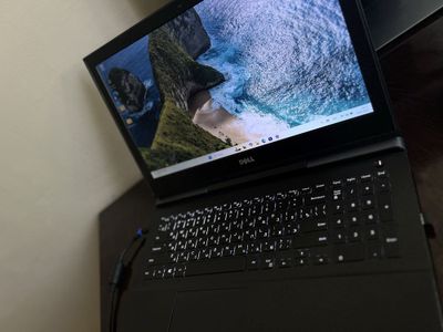 Dell inspiron 15 7000 Core i7. 7 th Dasturlash, IT, igra.