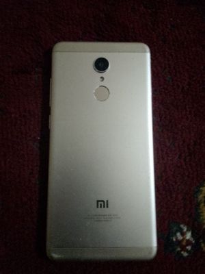 Redmi 5 telefon sotiladi arzon