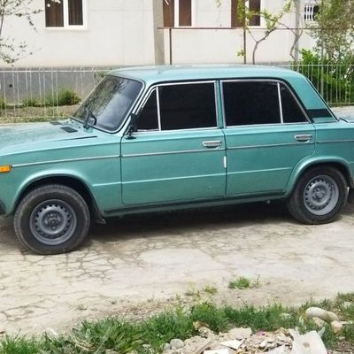 Lada 2106 sotiladi