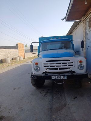 ЗИЛ шаланда 130.
