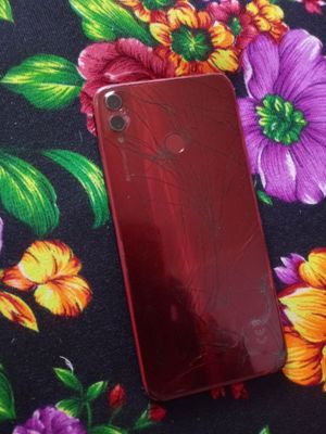 Honor 8x sotiladi