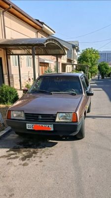 Лада сотилади арзон нархда