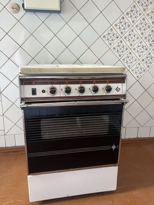 Газовая плита российская есть уступка