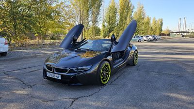 Bmw i8 roadster hibrid