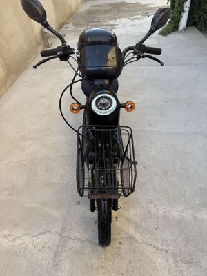Elektroskuter sotiladi