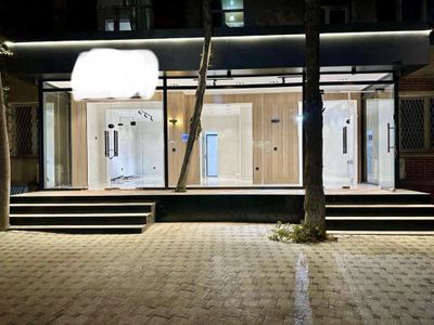 Arenda noturar joy 60kv metr, kiyim kechak dokon, gul dokon,kasmetolog