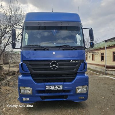Mercedesbens axor