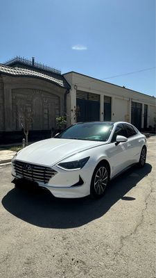 Hyundai 2.5 full sotiladi