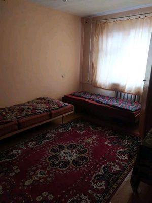 Кровать деревянная