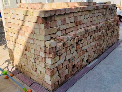 Продам кирпичи в любой количестве
