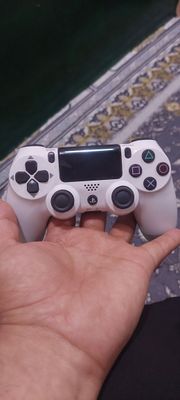 Joystick ps4 yengi