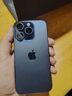 Iphone 15 pro 128gb ideal