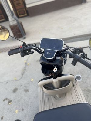 Skuter holati yangi 650$ ozro kami bor aloqaga chiqaveraszlar.