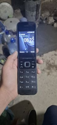 Nokia 2720 flip yangi