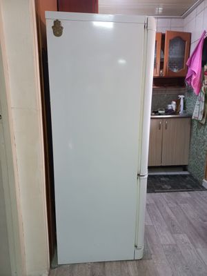холодильник Индезит 293 л