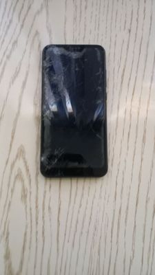 Telefon MI
