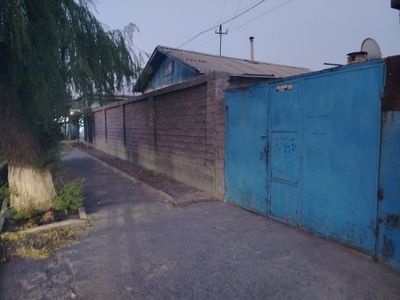 Продаётся дом с участком